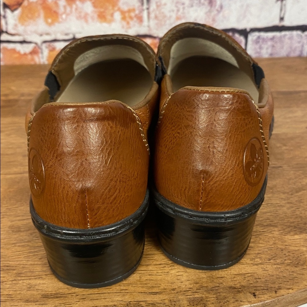 Rieker Distressed Tan Brown Leather Slip-On Classic Loafers Sz EU 38 - Picture 12 of 16